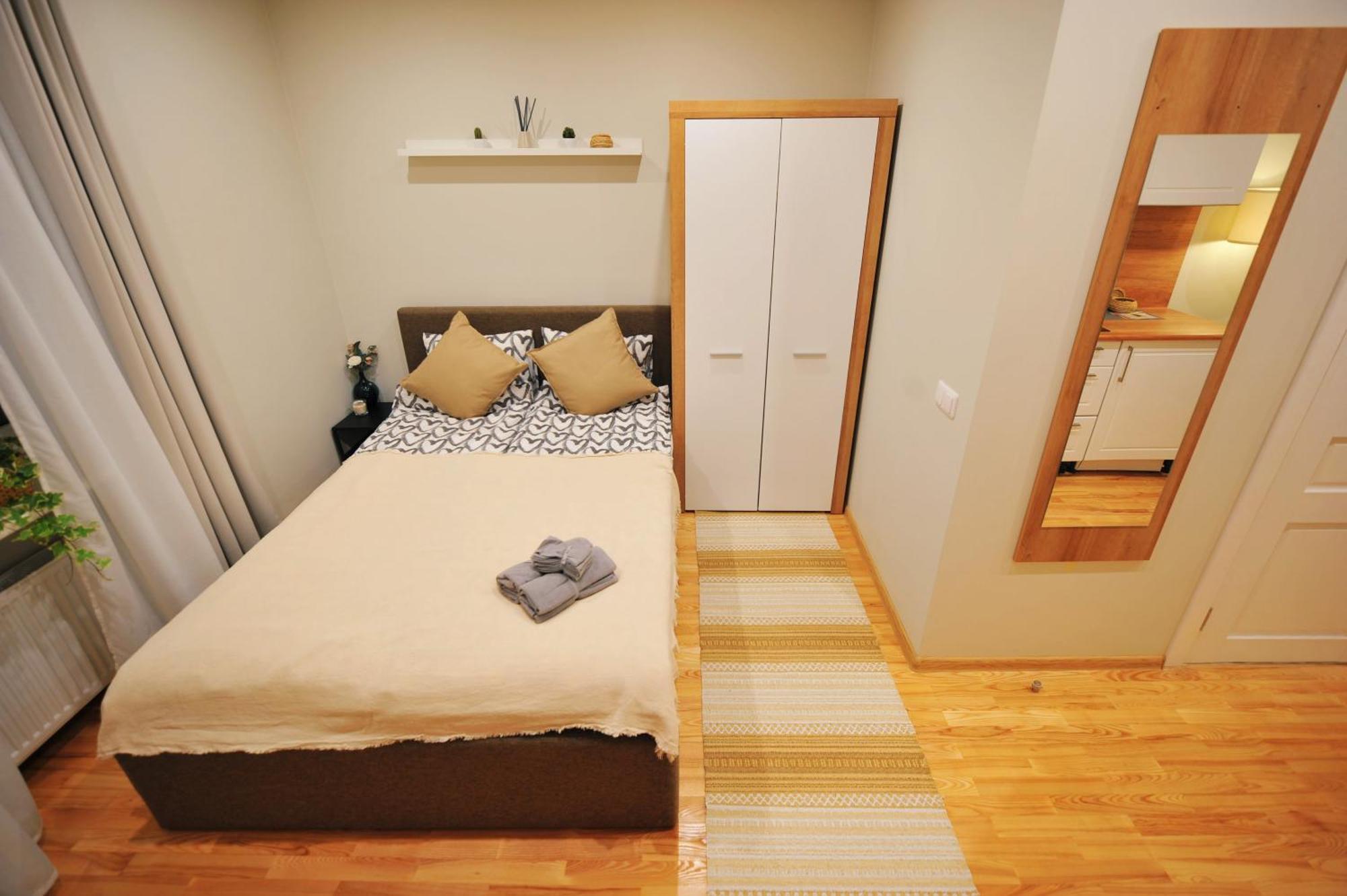 Central Comfort At Hanzas Residence, Stay Near Cafes, Bars, Museums & Esplanade 리가 객실 사진