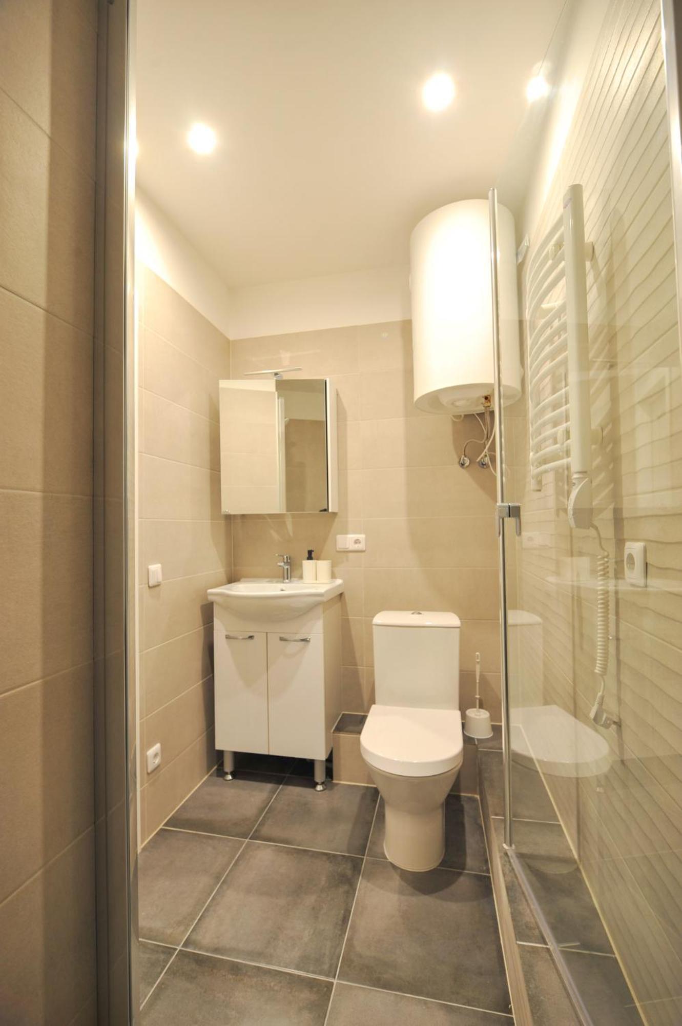 Central Comfort At Hanzas Residence, Stay Near Cafes, Bars, Museums & Esplanade 리가 객실 사진