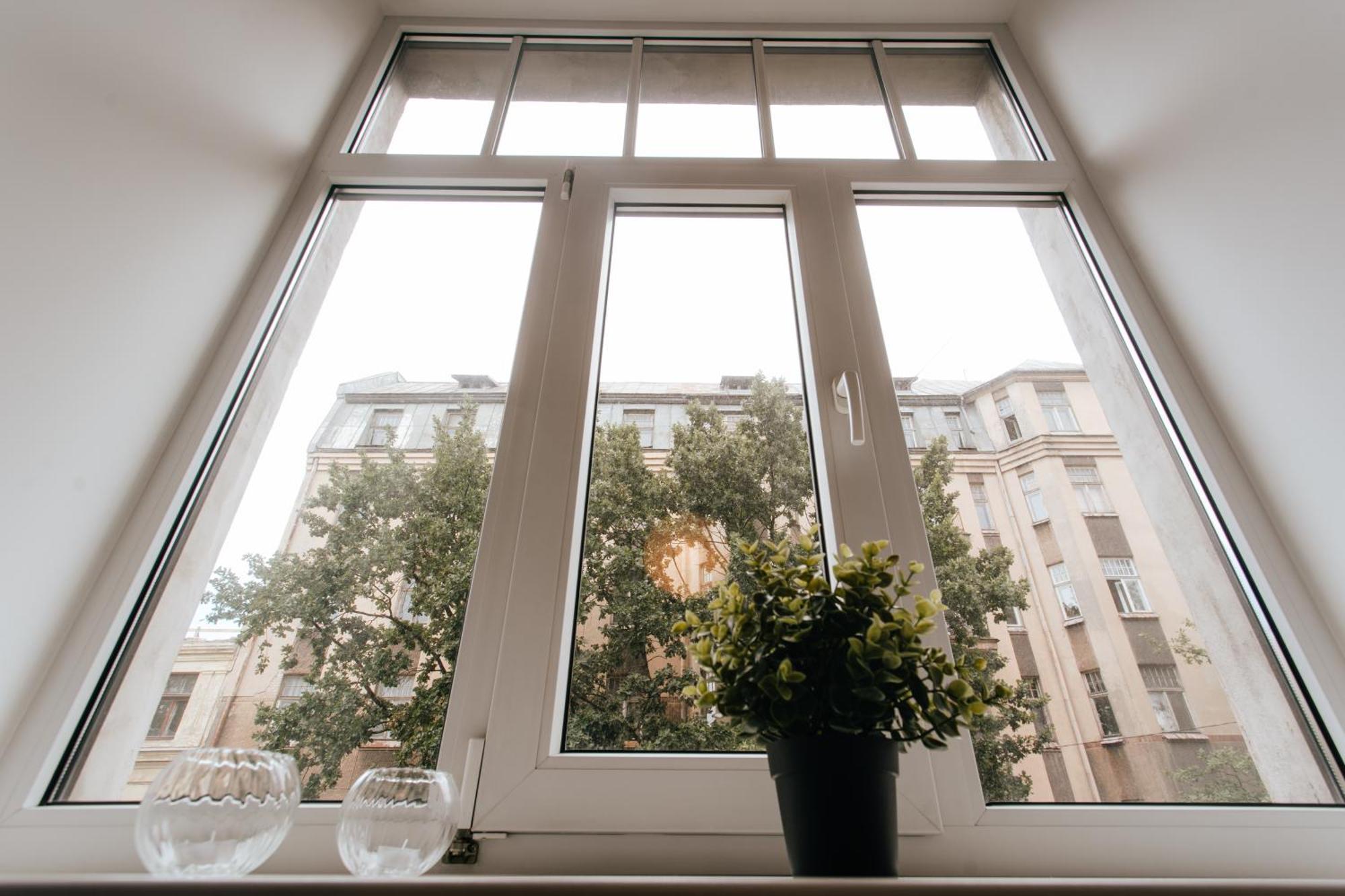 Central Comfort At Hanzas Residence, Stay Near Cafes, Bars, Museums & Esplanade 리가 외부 사진